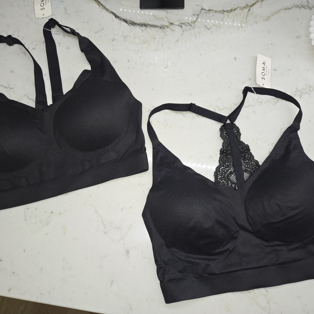 SOMA Seamless Black Racerback Bralettes / Medium / NWT (2)